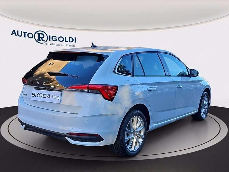 Nuova Skoda Scala Style 150 CV (110 kW) 2025 Bianco luna metallizzato Utilitaria