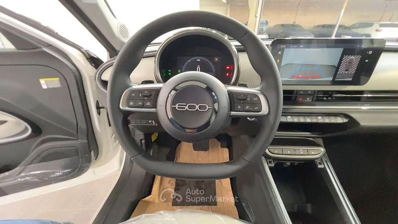 Nuova Fiat 600 La Prima 101 CV (74 kW) 2025 Bianco SUV