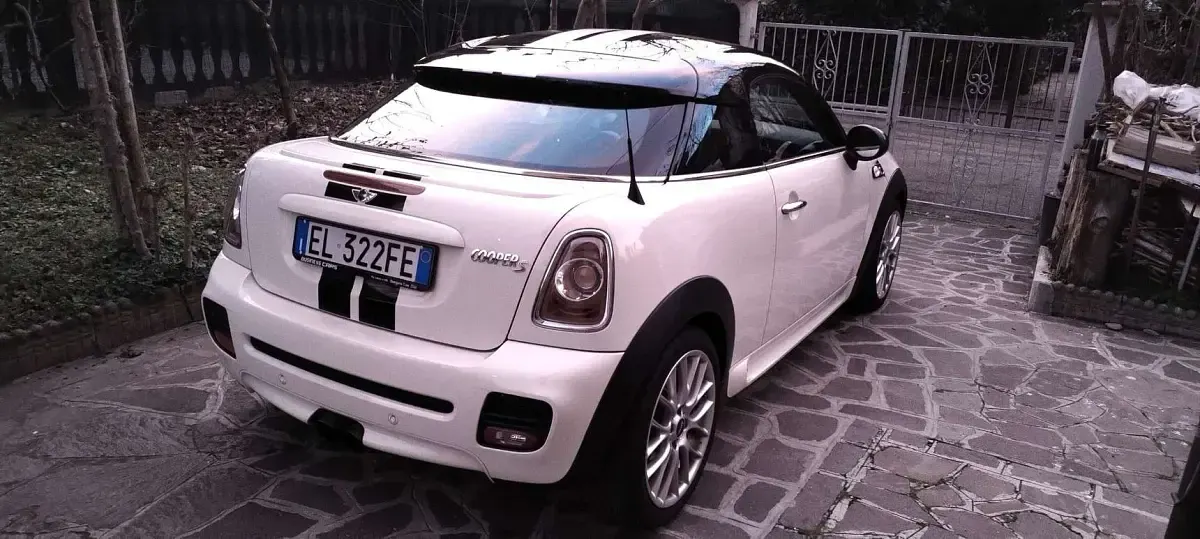 Usata Mini Cooper S Coupé 184 CV (135 kW) 2012 Coupé