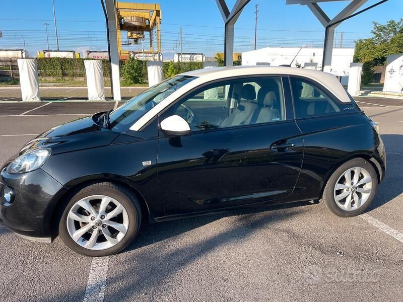 Usata Opel Adam Jam 70 CV (51 kW) 2017 Nero Utilitaria