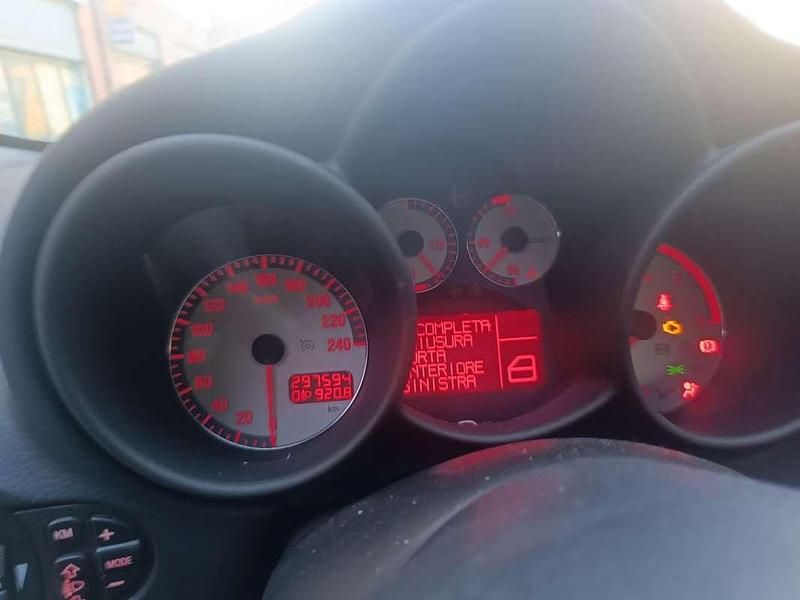 Usata Alfa Romeo GT Distinctive 150 CV (110 kW) 2011 Coupé