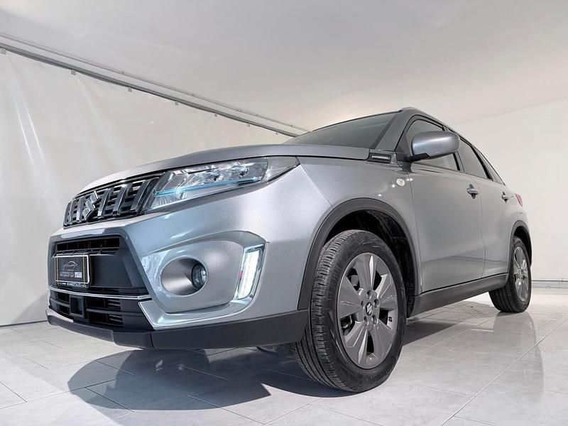 Usata Suzuki Vitara 129 CV (94 kW) 2023 Grigio Station wagon