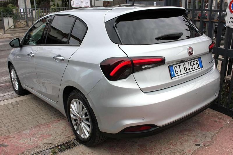Usata Fiat Tipo 101 CV (74 kW) 2021 Argento Berlina