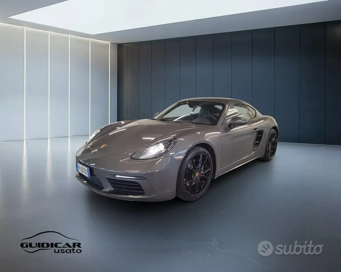 Usata Porsche 718 Cayman 300 CV (220 kW) 2018 Coupé