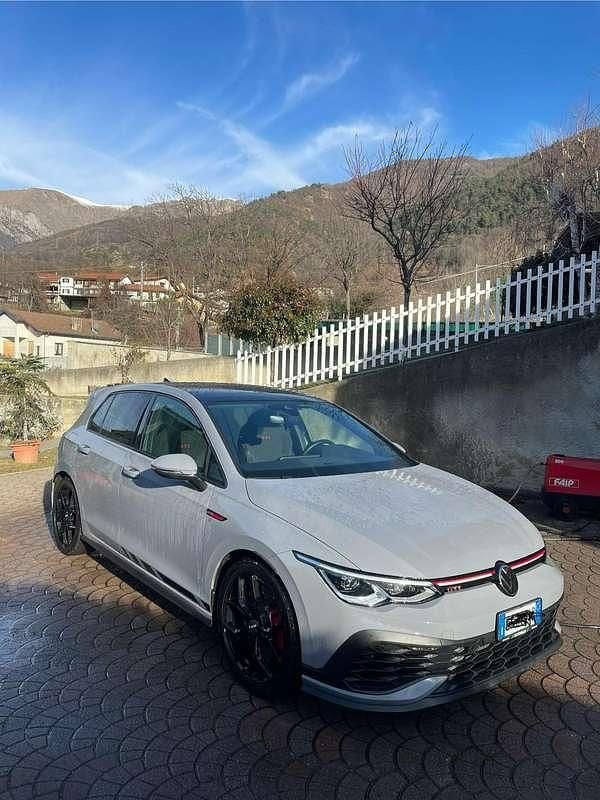 Usata VW Golf VIII GTI Clubsport 300 CV (220 kW) 2023 Berlina