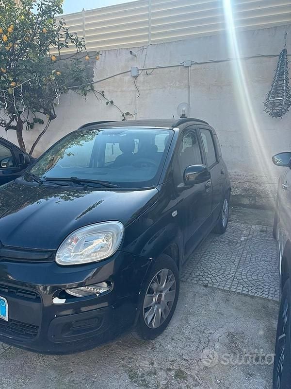 Usata Fiat Panda 69 CV (50 kW) 2017 Nero Utilitaria