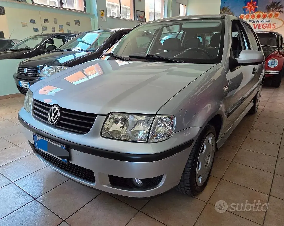 Usata VW Polo Highline 75 CV (55 kW) 2000 Grigio Utilitaria