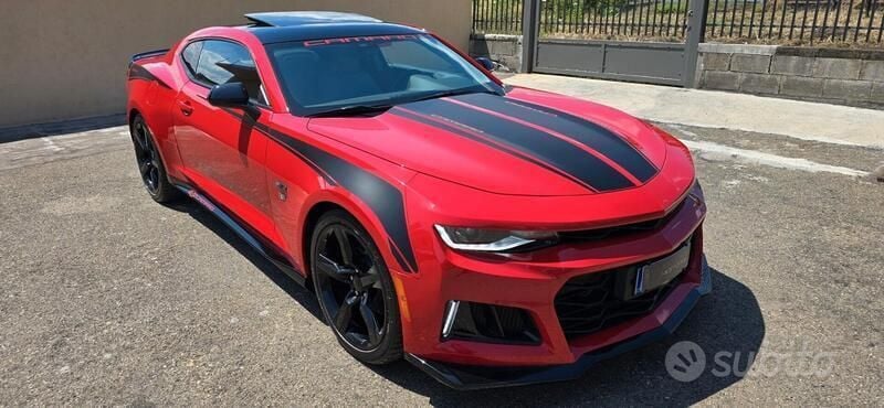 Rosso Usata 2019 Chevrolet Camaro Sport Coupé | 44.999 € (Molto cara) - Immagine 1/4