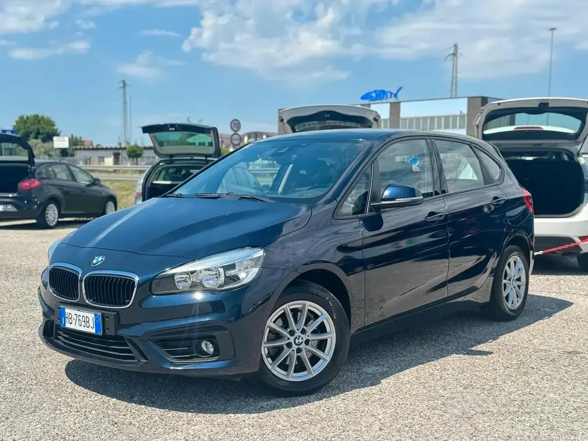 Usata BMW 218 Luxury Line 150 CV (110 kW) 2014 Blu Coupé