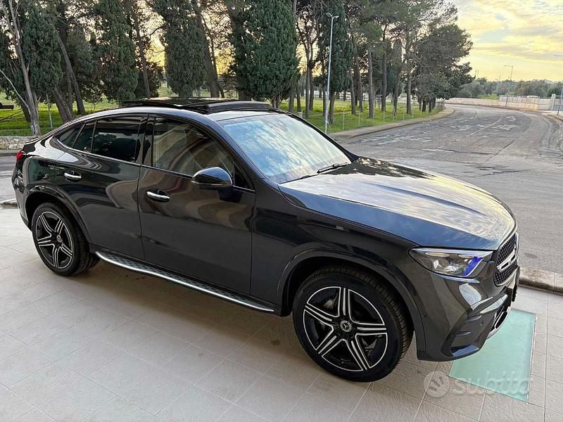 Usata Mercedes GLC300e AMG Line Premium Plus 197 CV (144 kW) 2024 Grigio Coupé