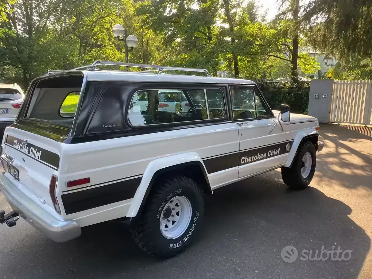Usata Jeep Cherokee 120 CV (88 kW) 1980 Bianco SUV