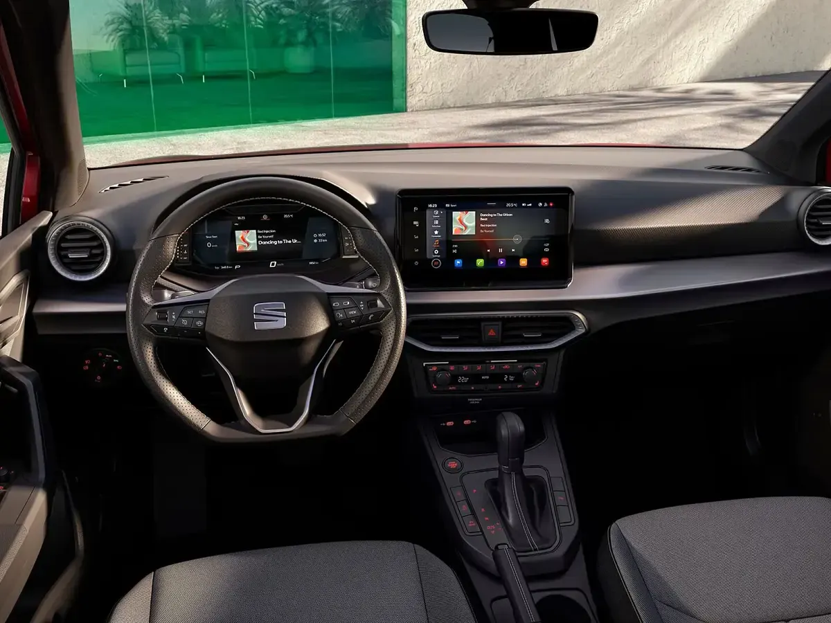 Nuova Seat Arona FR 95 CV (69 kW) 2026 Nero midnight SUV