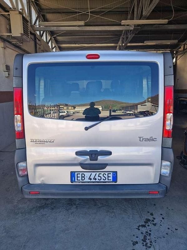Usata Renault Trafic 114 CV (83 kW) 2010 Other Monovolume