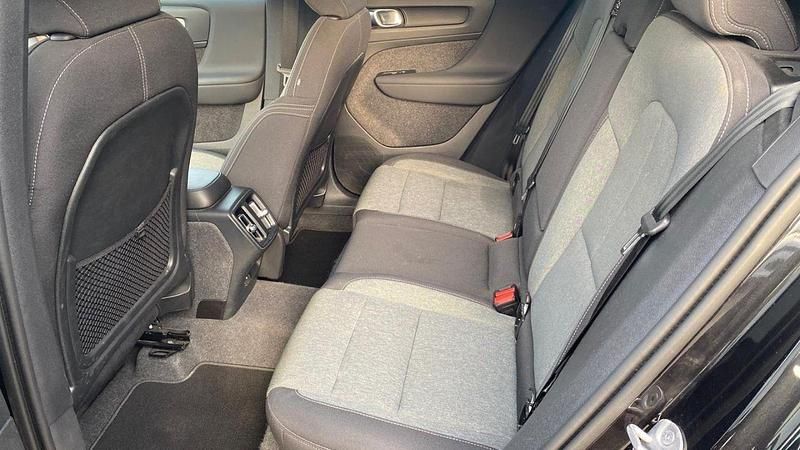 Usata Volvo XC40 Core 129 CV (94 kW) 2023 Nero SUV