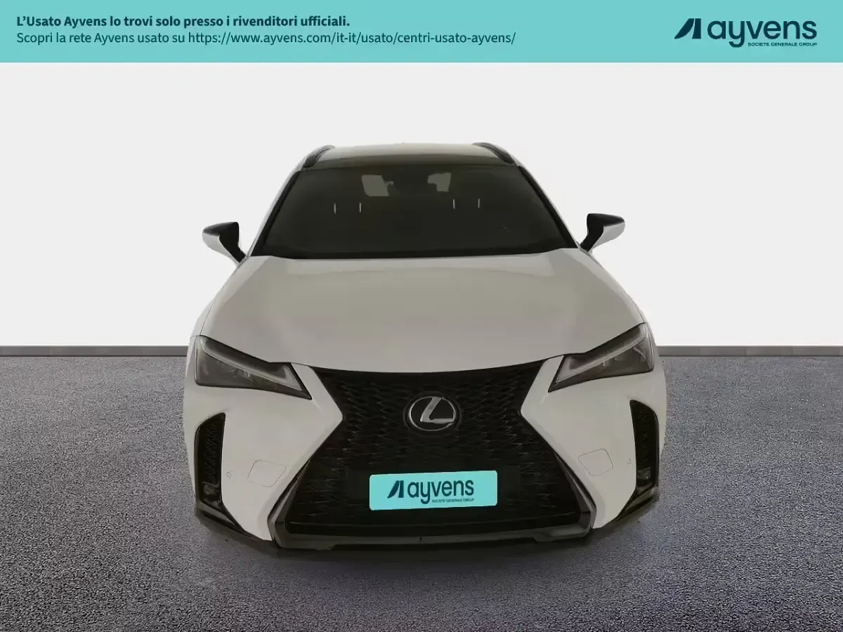 Usata Lexus UX 152 CV (111 kW) 2023 Bianco SUV