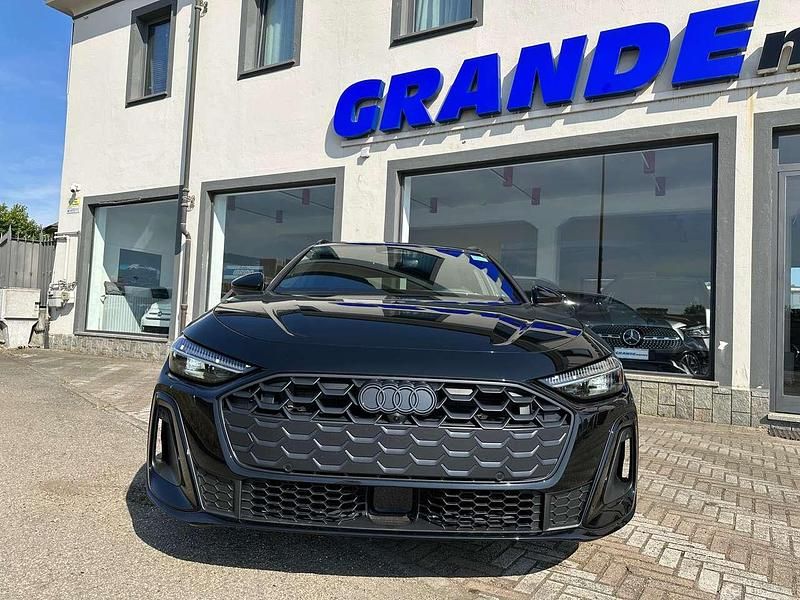 Nuova Audi A5 S-Line 204 CV (150 kW) 2025 Nero Coupé
