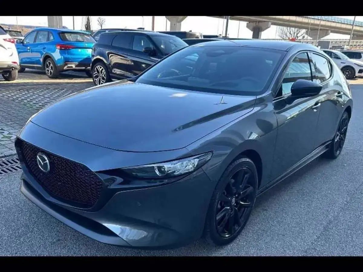 Nuova Mazda 3 Homura-Line 140 CV (102 kW) 2026 Machine gray Berlina