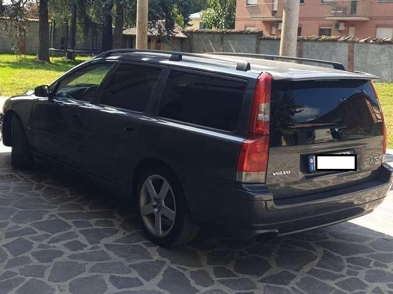 Usata Volvo V70 299 CV (219 kW) 2004 Grigio Station wagon