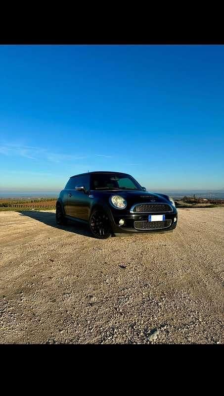Begagnad Mini Cooper S 184 HK (135 kW) 2010 Halvkombi