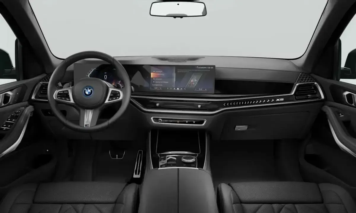 Nuova BMW X5 M Sport 489 CV (359 kW) 2026 Brooklyn grey metallic SUV