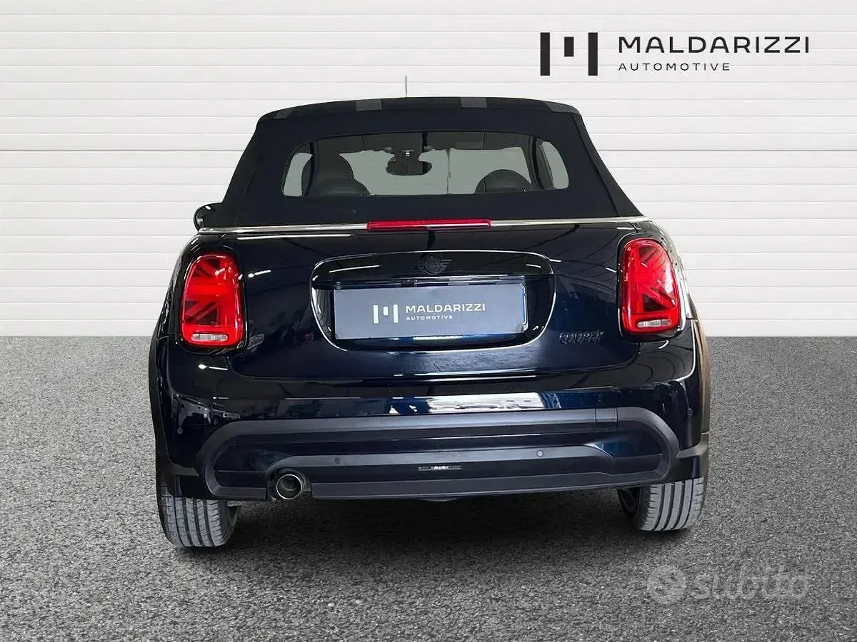Usata Mini Cooper Cabriolet 136 CV (100 kW) 2023 Nero Cabrio