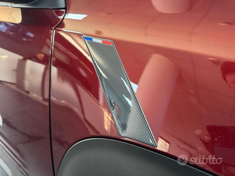 Usata Renault R4 Komfort 110 kW (150 CV) 2025 Rosso Berlina