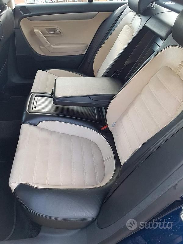 Usata VW Passat 140 CV (102 kW) 2009 Blu Berlina