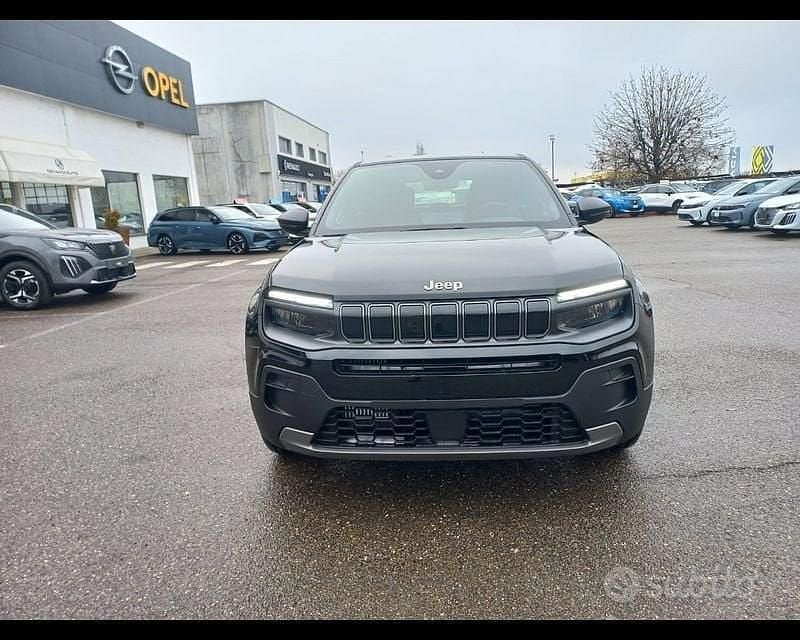 Nuova Jeep Avenger Longitude 100 CV (73 kW) 2025 Nero SUV