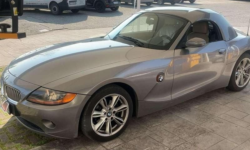 Usata BMW Z4 170 CV (125 kW) 2005 Grigio Cabrio