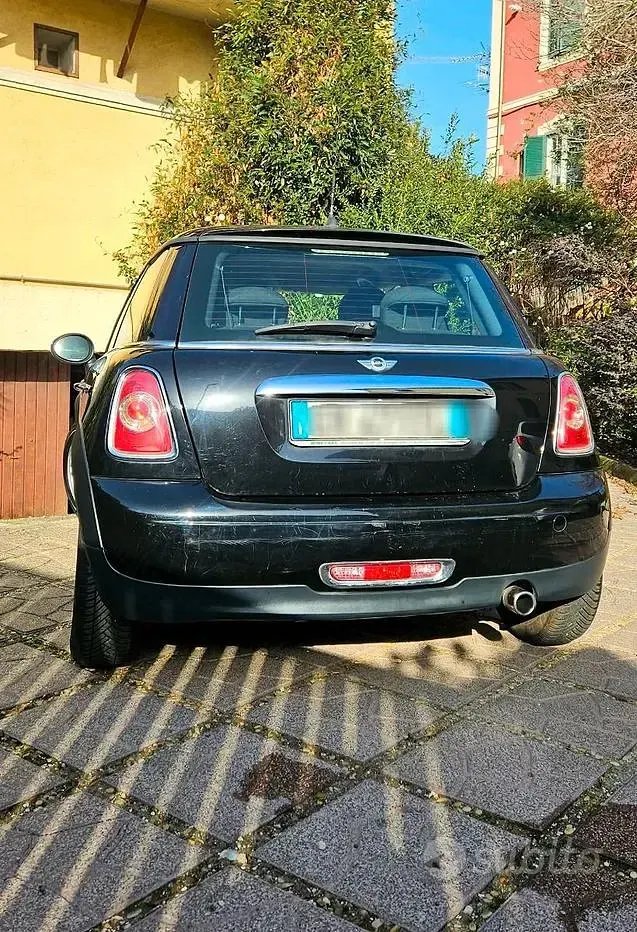 Usata Mini Cooper 75 CV (55 kW) 2013 Nero Utilitaria
