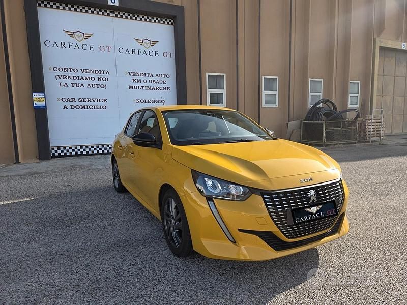 Usata Peugeot 208 Active 75 CV (55 kW) 2022 Giallo Utilitaria