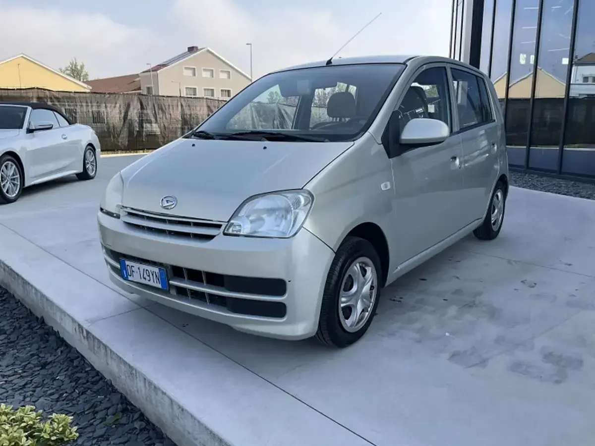Usata Daihatsu Cuore 58 CV (42 kW) 2007 Bronzo Utilitaria