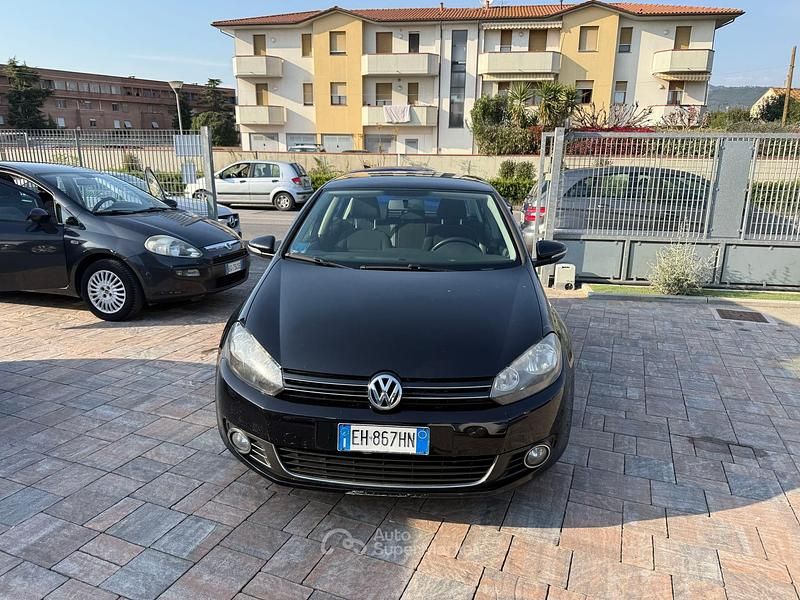 Usata VW Golf VII 105 CV (77 kW) 2012 Berlina