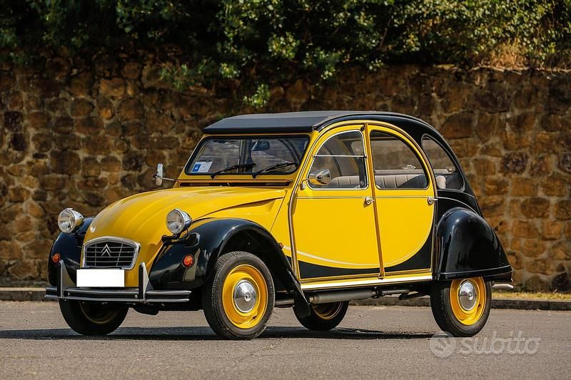 Usata Citroën 2CV Charleston 28 CV (20 kW) 1984 Giallo Berlina