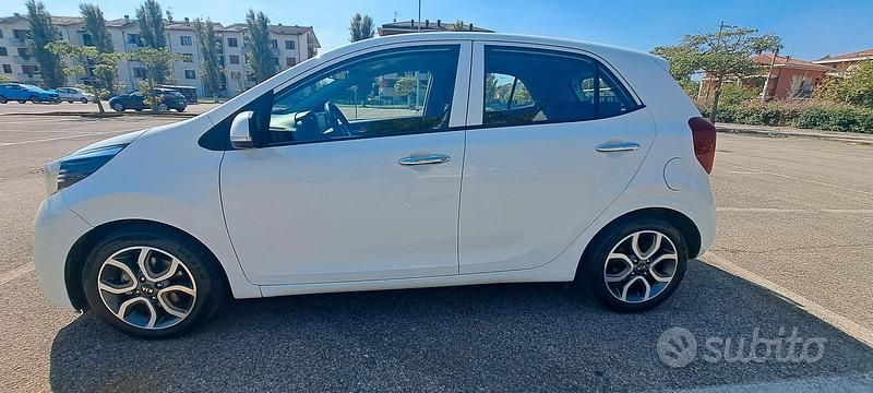 Usata Kia Picanto 67 CV (49 kW) 2019 Bianco Utilitaria