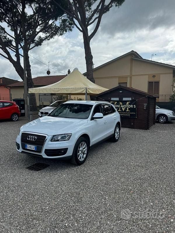 Usata Audi Q5 Advanced Plus 143 CV (105 kW) 2011 Bianco SUV