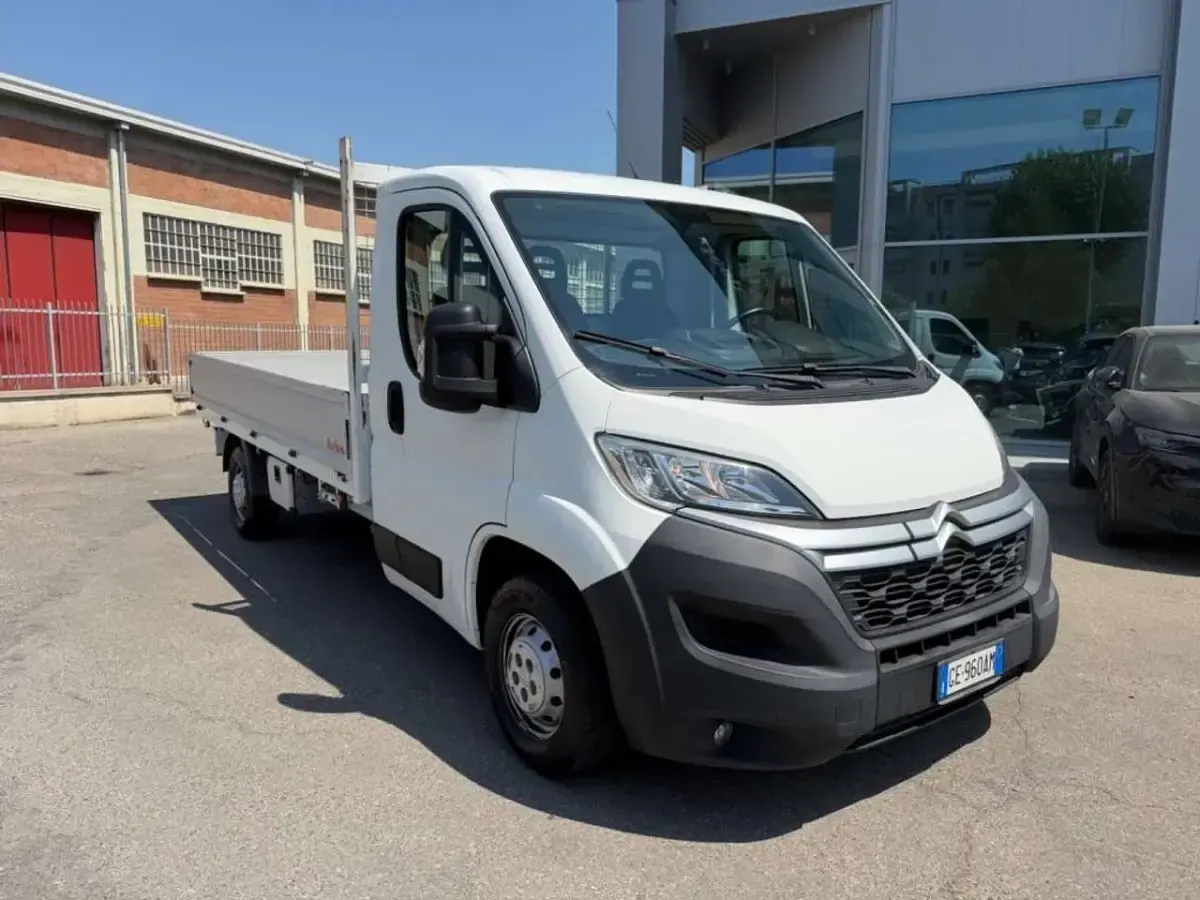 Usata Citroën Jumper 140 CV (102 kW) 2021 Bianco Monovolume