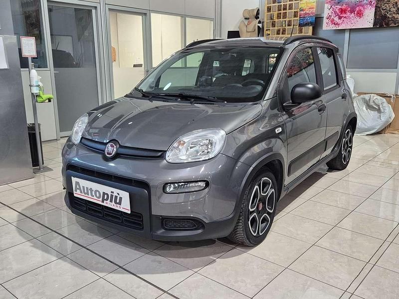 Grigio Usata 2022 Fiat Panda City Life Due volumi | 10.500 € (Buon prezzo) - Immagine 1/4