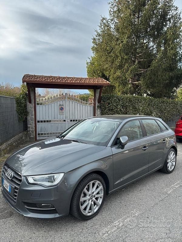 Usata Audi A3 105 CV (77 kW) 2014 Grigio Berlina