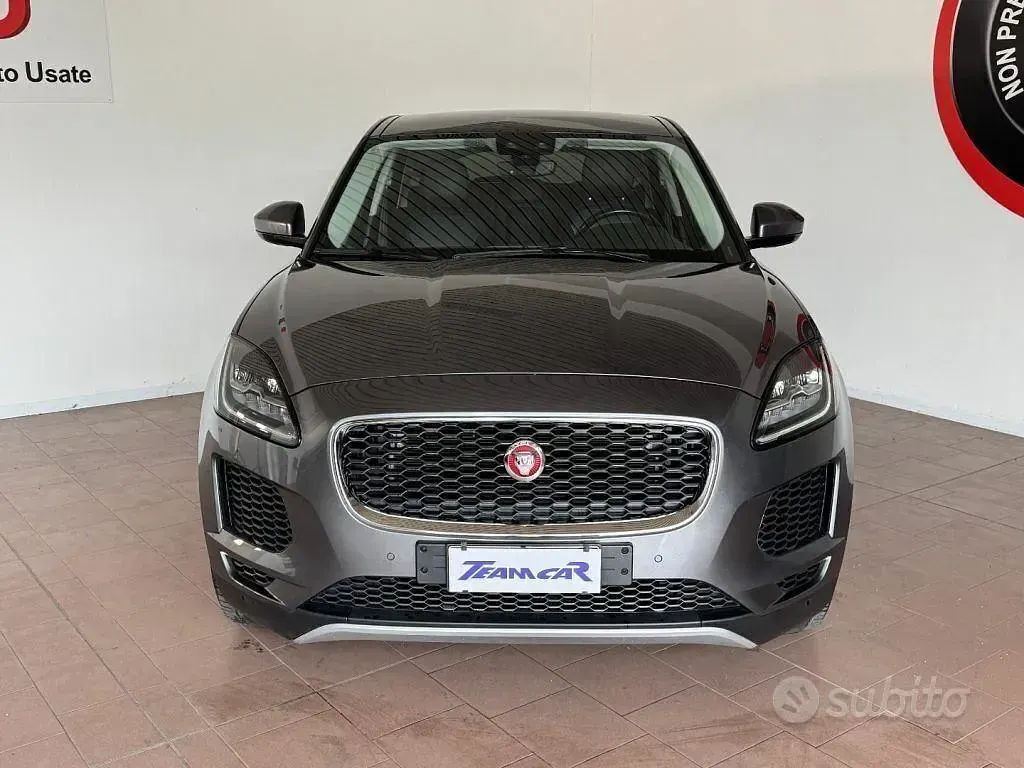 Usata Jaguar E-Pace S 150 CV (110 kW) 2018 Grigio scuro SUV