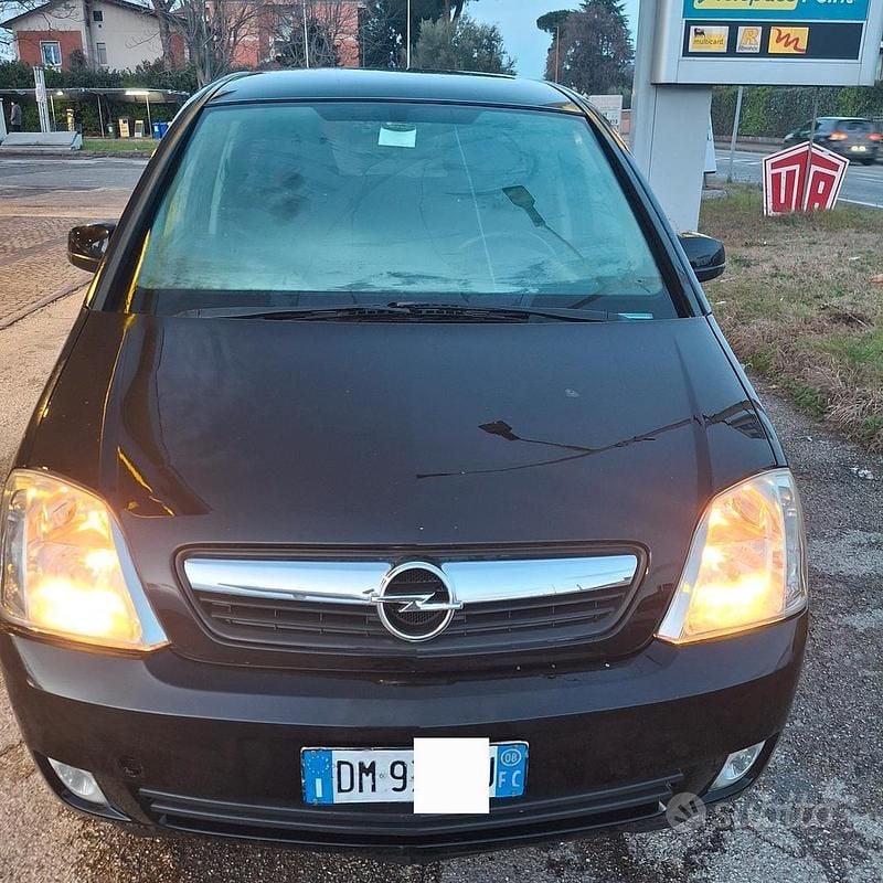 Usata Opel Meriva 2008 Nero Monovolume