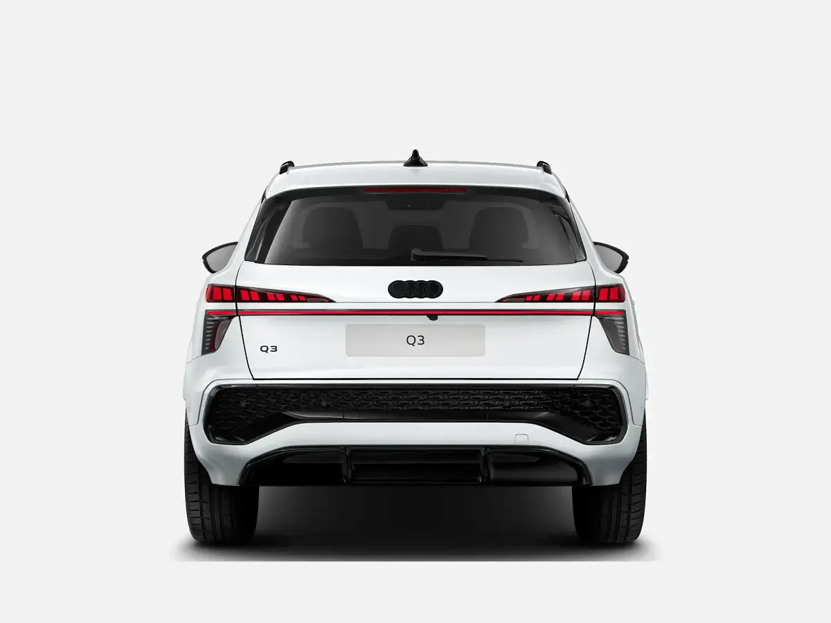 Nuova Audi Q3 S-Line 177 CV (130 kW) 2026 Bianco ghiaccio metallizzato SUV