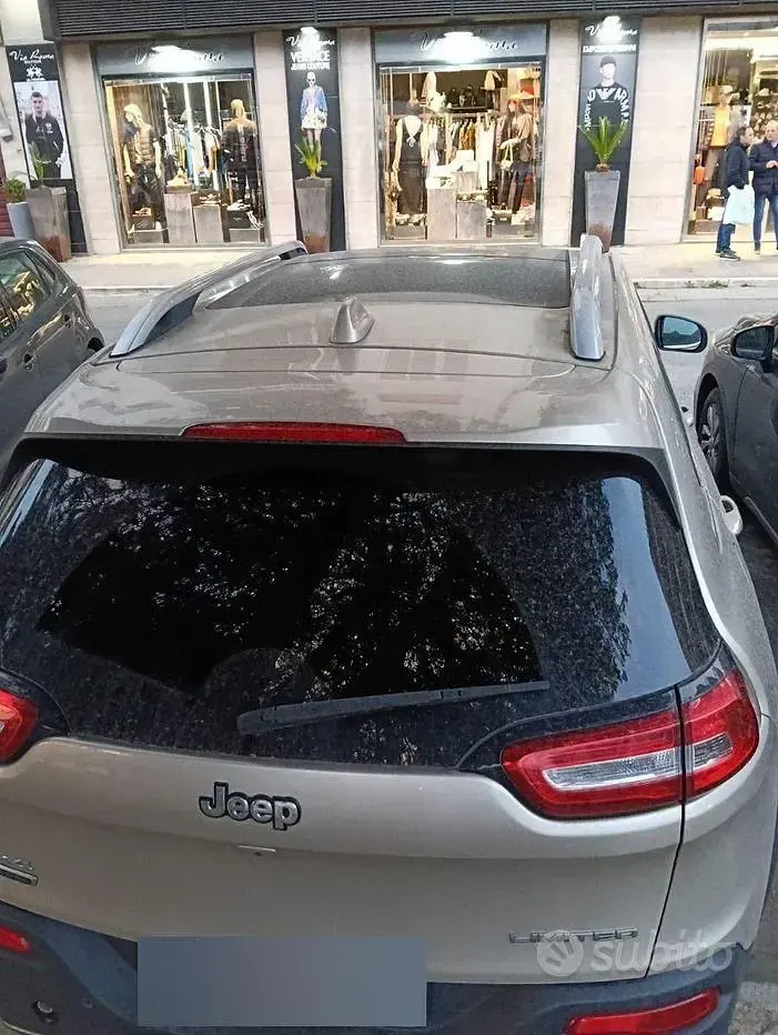 Używany Jeep Cherokee 200 KM (147 kW) 2017 SUV