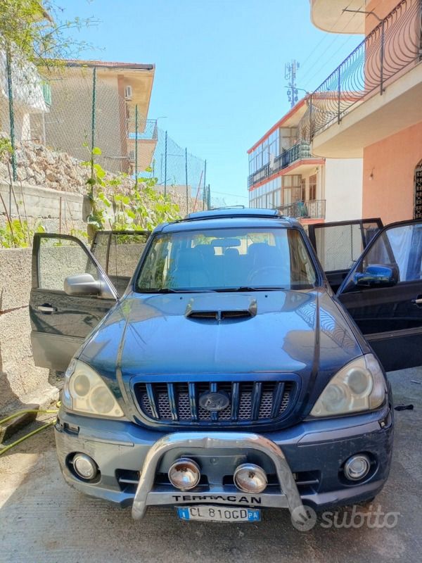 Usata Hyundai Terracan 150 CV (110 kW) 2003 Blu SUV