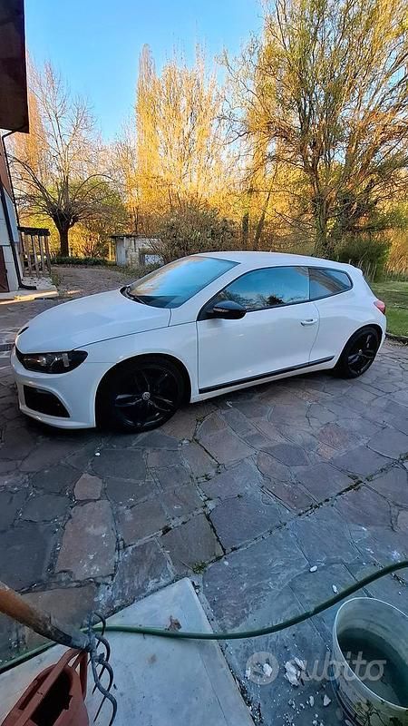 Usata VW Scirocco 122 CV (89 kW) 2011 Bianco Coupé