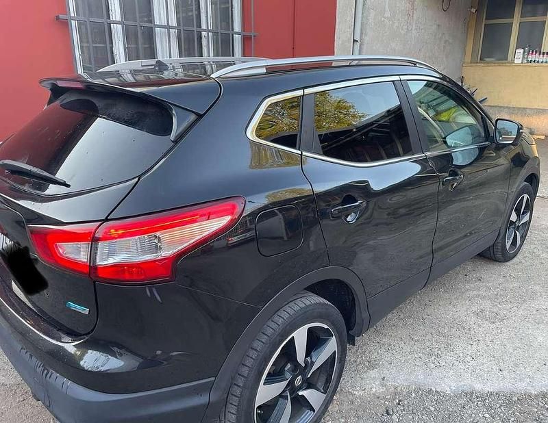 Usata Nissan Qashqai 360º 110 CV (80 kW) 2016 Nero SUV