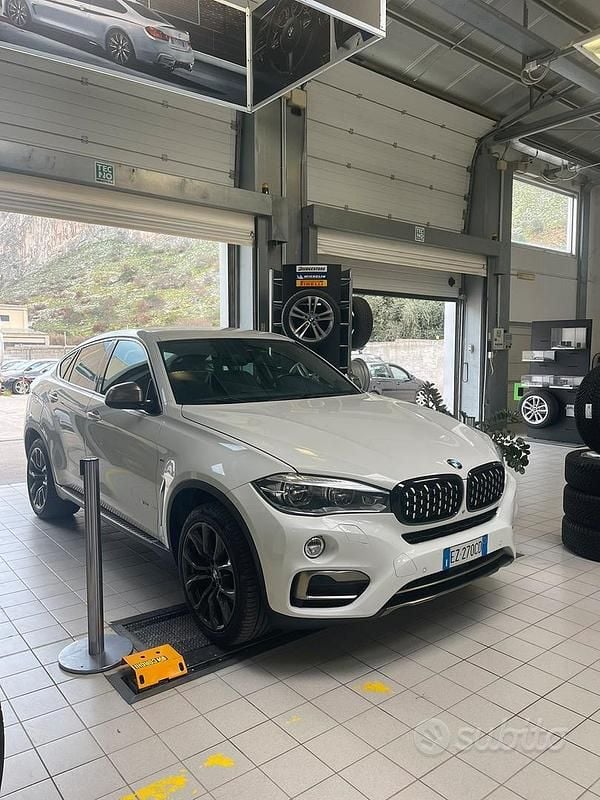 Begagnad BMW X6 2015 Vit SUV