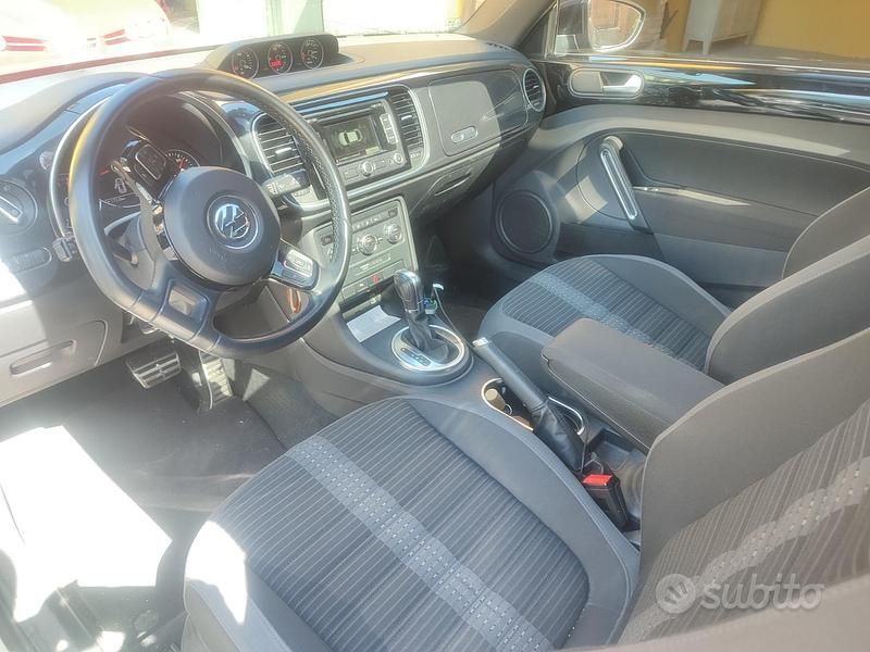Usata VW Beetle 210 CV (154 kW) 2013 Nero Utilitaria