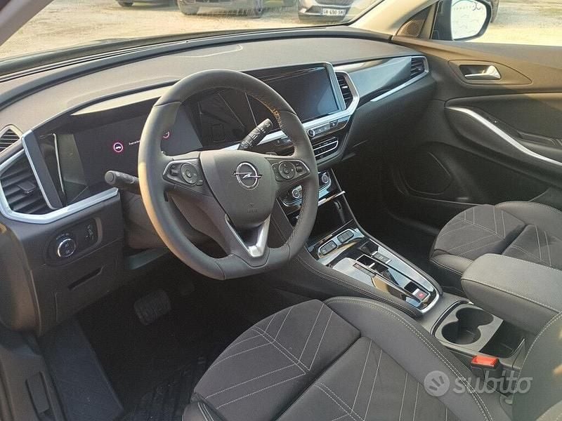 Usata Opel Grandland X Ultimate 131 CV (96 kW) 2024 Nero SUV