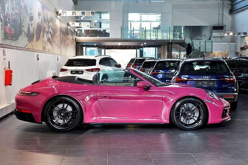 Usata Porsche 911 Carrera Cabriolet 480 CV (353 kW) 2023 Lilla Cabrio